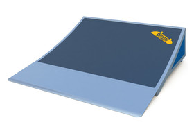 An element for a skate platform